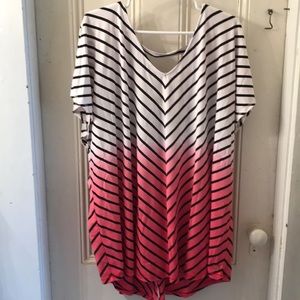 Lane Bryant Livi brand short sleeve tee size 26/28